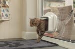 Dvířka pro kočky Sureflap Microchip Cat Door Connect - Obrázek 7