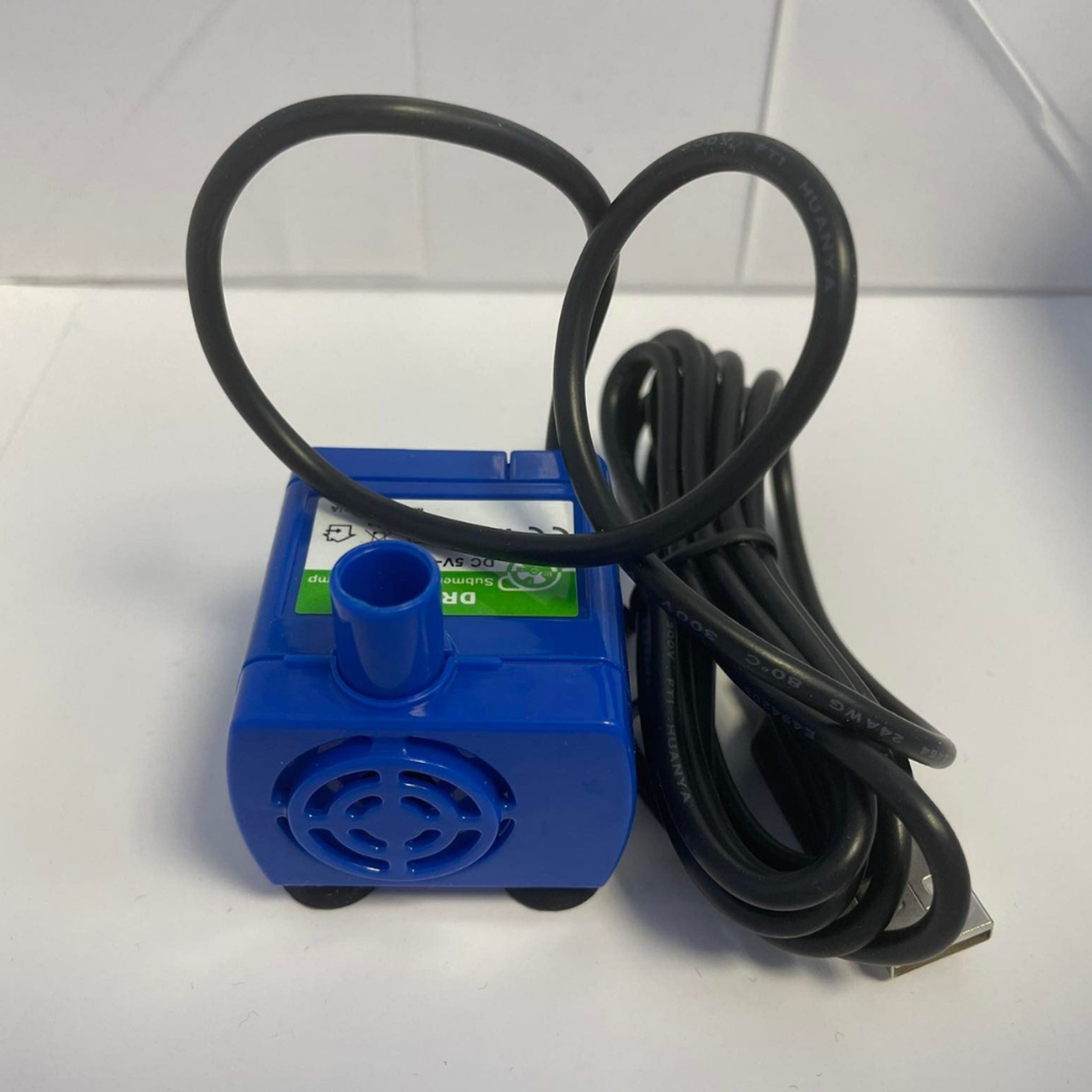 430335 Náhradní pumpa pro fontánu Petwant PW-108 - Obrázek 1
